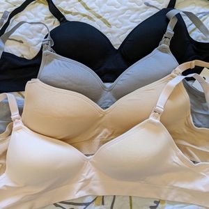 Bundle of 4 push up nursing bras size medium, 28in band stretchy Baomosi brand